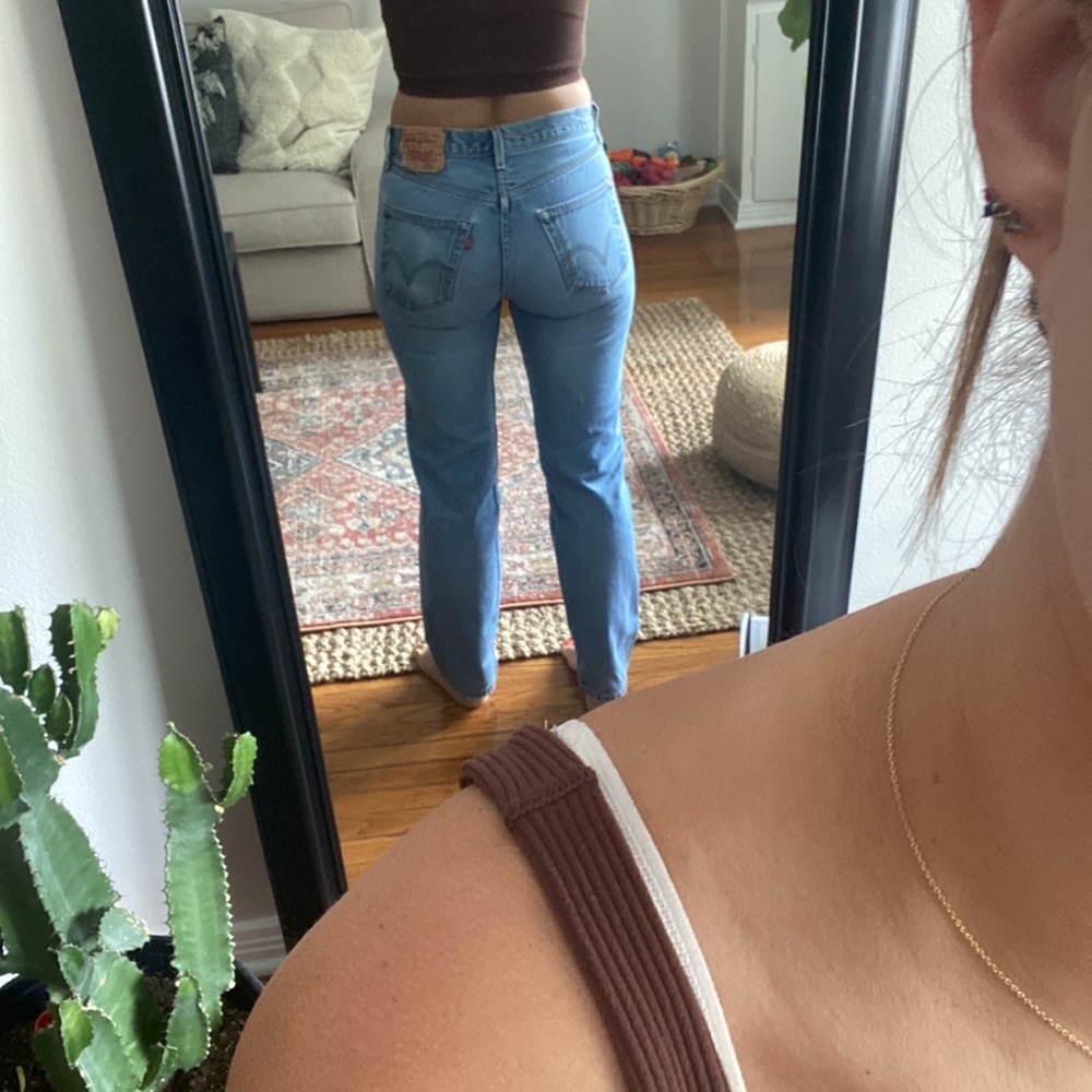 Vintage Levi's 501 Jeans - Picture 6 of 14